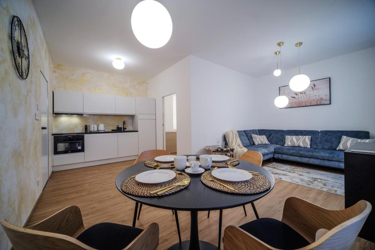 Apartman V Srdci Prahy Prague Exterior photo